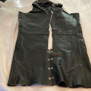 Men’s leather motorcycle chaps, Medium